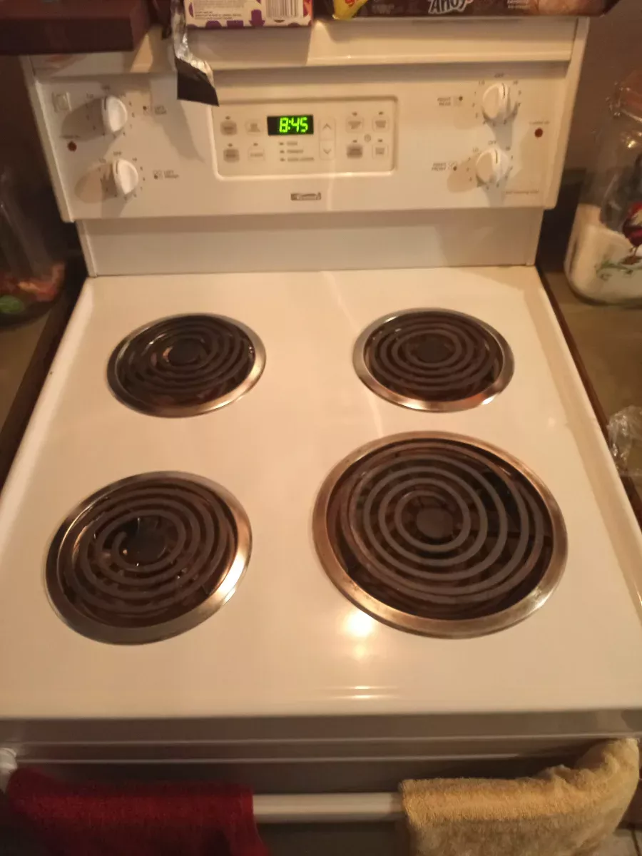Stovetop wiped down and degreased